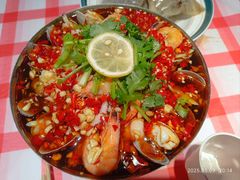 -辣小鲜·南昌大排档(船山路店)