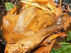 秘制酱焖鸭-弘馆·镜湖印象