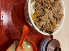 -食其家·牛丼咖喱(中山公园地铁站店)