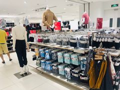 -优衣库(沈阳市府恒隆广场店)