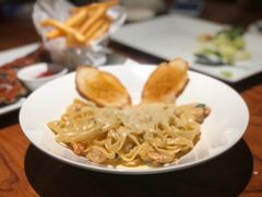 -澳美客(铜锣湾翡翠明珠广场店)