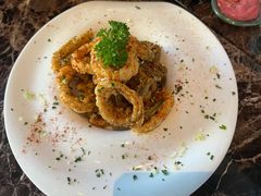 香炸鱿鱼配泰国酸辣汁-Lets burger非常汉堡·环球风味(蓝色港湾店)