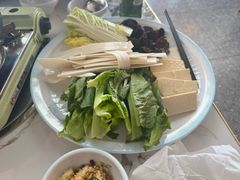 -撒拉人家.酸菜牦牛肉火锅