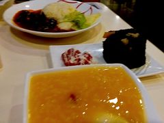 坚果沙拉蜂窝饭-嘉和一品粥(方庄店)