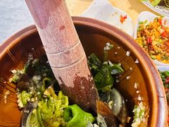 -陈大锅·岳阳鱼馆·地道岳阳菜(美食街店)