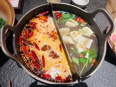 -三出山火锅(万象天地店)
