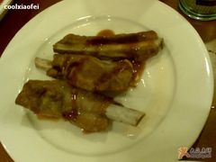 蜜汁肋排-萨莉亚(南京东路店)