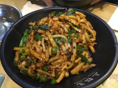 -三根葱云南小吃(砂之船店)