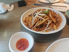 干炒牛河-和苑酒家·一线江景(星寰店)