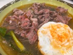 吊龙面-雪花龙吊龙牛肉面(三山街店)
