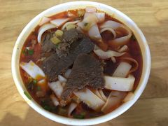 -魏旺湖北正宗牛肉面(硚口公园店)