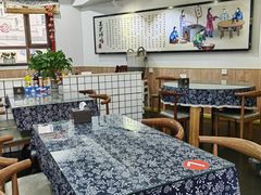 -八两八金·莱芜特色炒鸡(市南漳浦路店)