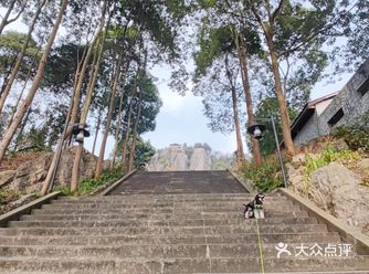 花游成都 49成都周边就能看到丹霞地貌