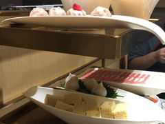 -海底捞火锅(金山百联店)