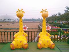 超有爱的长颈鹿-盈香心动乐园