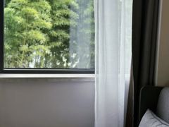 -南京鼓楼湖南路玄武湖亚朵酒店