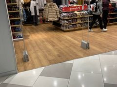 -优衣库(上海虹口龙之梦店)