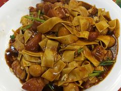 -闯关东东北农家菜(崂山石老人店)