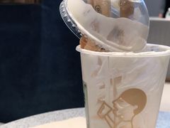 -喜茶(北京华贸购物中心店)