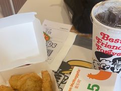 -麦当劳(保利若比邻店)