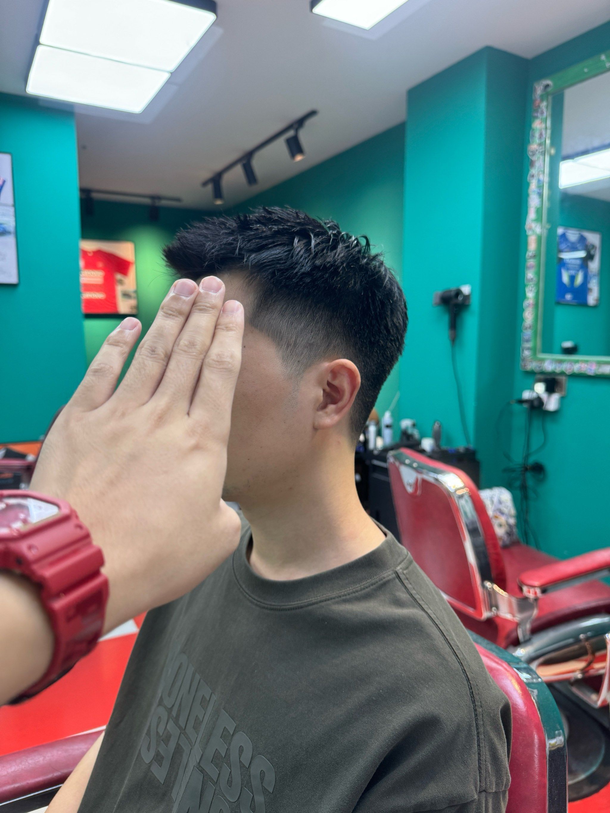 ✨短发前刺立体感十足\\n\\n[加油]尽显硬朗与时尚型男必备