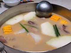 -肥仔文澳门猪骨煲(南京西路店)
