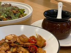 -胡子大厨·超级小炒肉(晶耀前滩店)