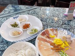 -桥香园过桥米线(国贸店)
