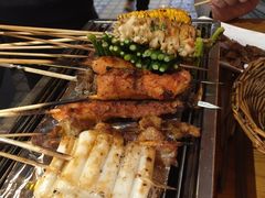 -云晓光头烧烤吧(德平路店)
