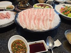 -海鲨湾海鲜会馆(百家湖1912店)
