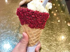 -VENCHI 闻绮(北京国贸商城店)