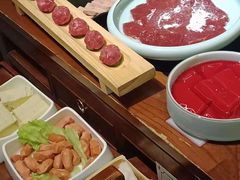 -沸炉重庆老火锅(军事博物馆店)