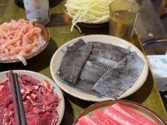 -黄潇洒老火锅(九眼桥宏济巷店)