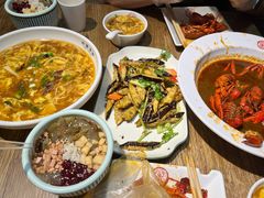 -叶派龙虾•招牌香辣蟹·海鲜(中海国际店)