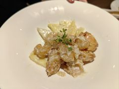 -港丽餐厅(来福士店)