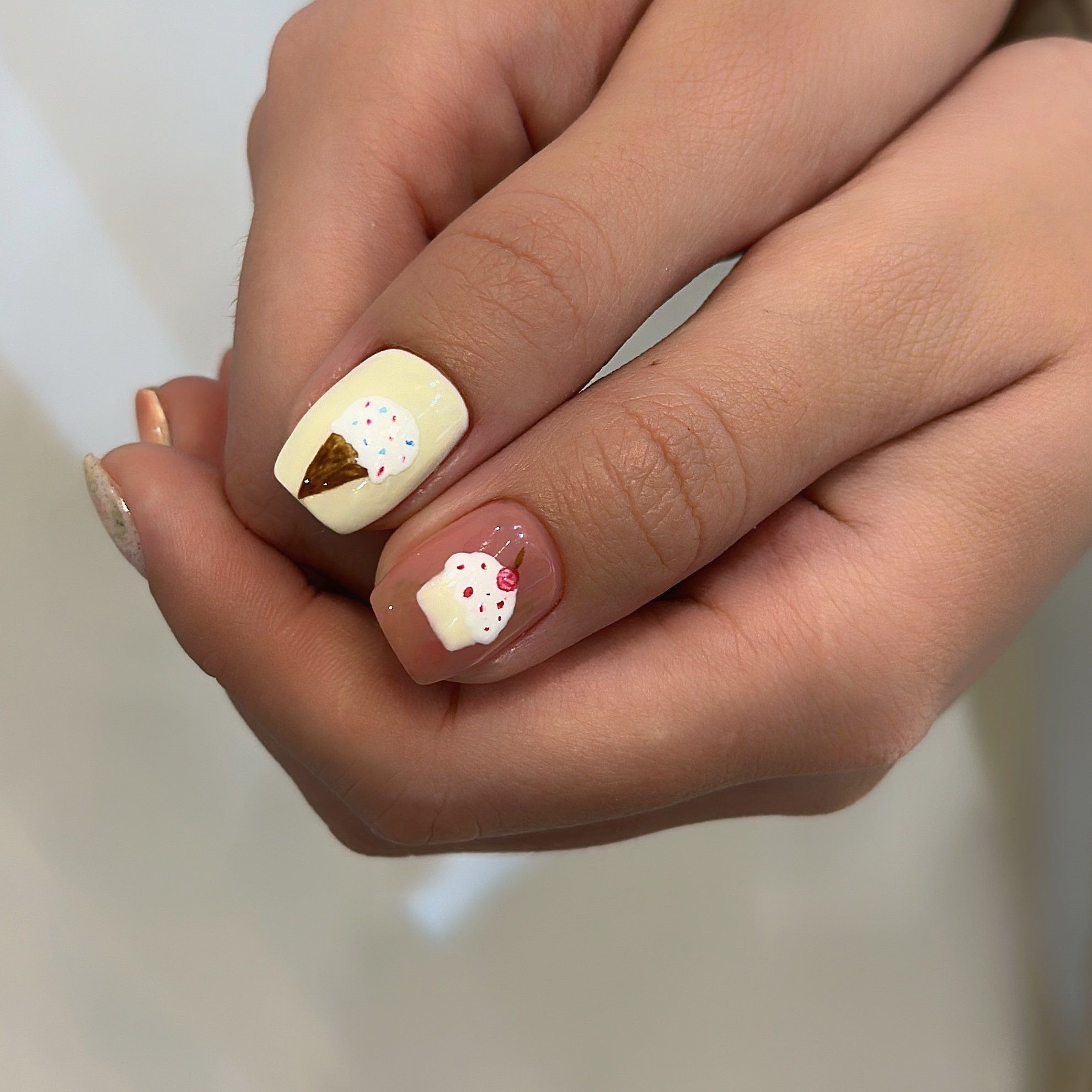 手绘彩绘小艺术