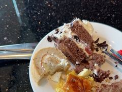 -东方红海鲜百汇(国际大厦店)