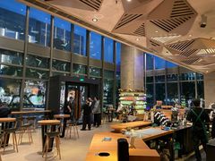 -星巴克臻选(杭州嘉里中心1F店)