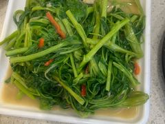 -明记港式烧腊茶餐厅(下沙店)