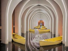 -涨巢·潮玩水疗局