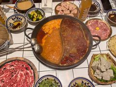 -旧街市鲜货老火锅(大光路店)