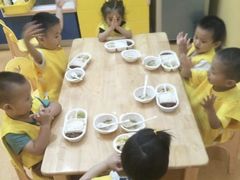 -想象乐创意早教托育中心(殷高西路店)