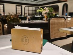 -静香HOUSE·全时段融合餐厅(七星欢乐颂店)