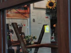 -C.Y Cafe