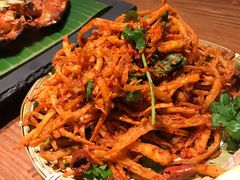 -云海肴·汽锅鸡·云南菜(天山百盛优客店)