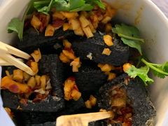 -黑色经典臭豆腐·湖南特产(步行街店)