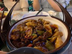 黑椒牛肉粒炒年糕-梁溪河畔·吉府花园(南长街南下塘店)