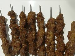 -三个大叔烤羊肉串·炭炉砂锅菜(西三旗店)