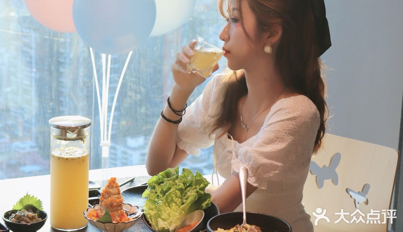 深圳首家高空烧肉✔️风景尽收眼底‼️