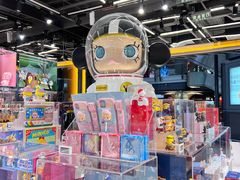 -泡泡玛特POPMART(侨福芳草地店)